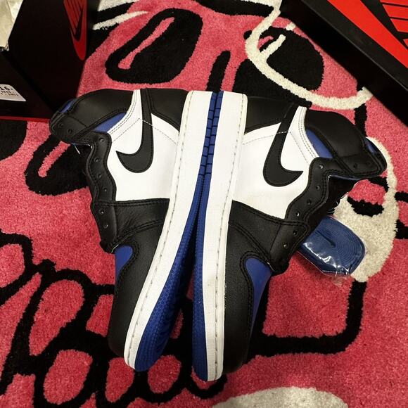 Jordan 1 Retro High Royal Toe (GS) – Size 6Y – Brand New - Picture 3 of 8